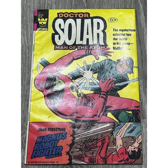 1981 Doctor Solar Man of the Atom #30 Whitman Comics Magazines - Picture 1 of 6